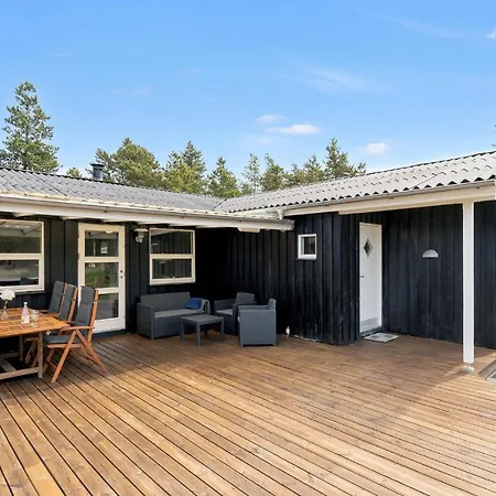 Holiday home Cozy In With Wifi *